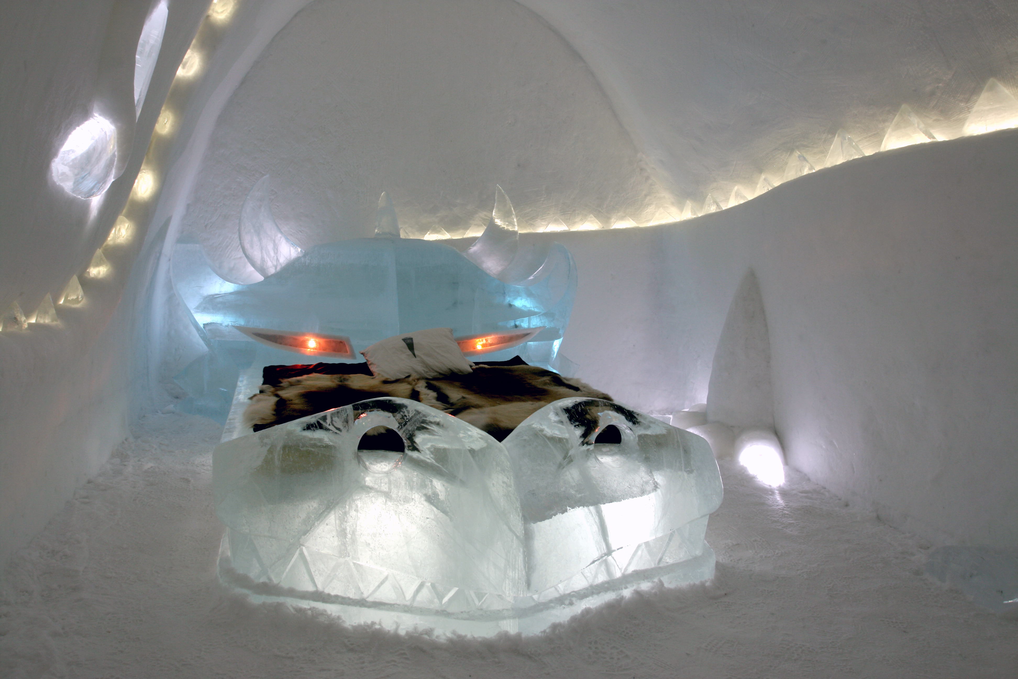 iceHOTEL